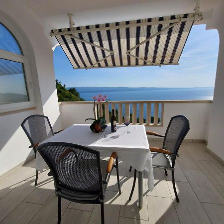 Apartmani Cvita Omiš Exterior foto