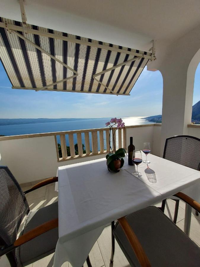 Apartmani Cvita Omiš Exterior foto