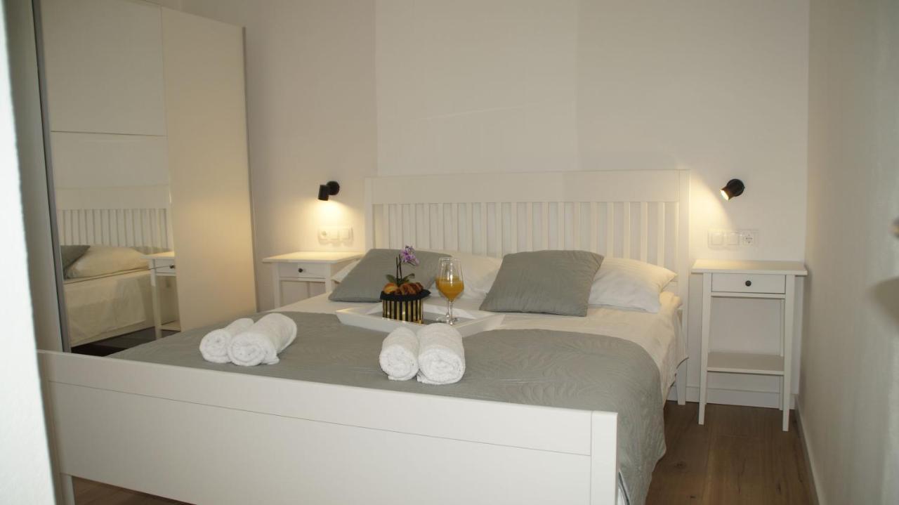 Apartmani Cvita Omiš Exterior foto
