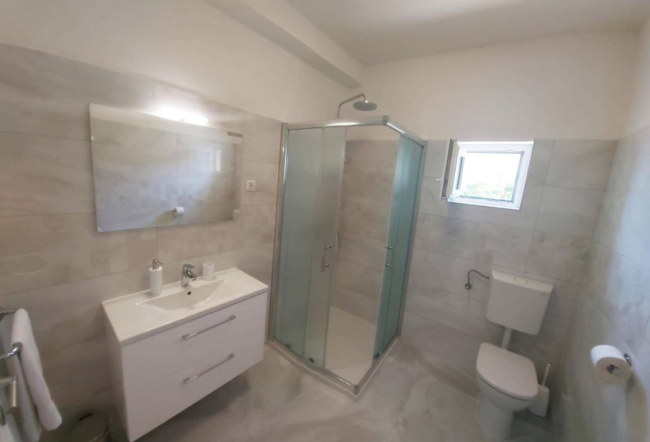 Apartmani Cvita Omiš Exterior foto