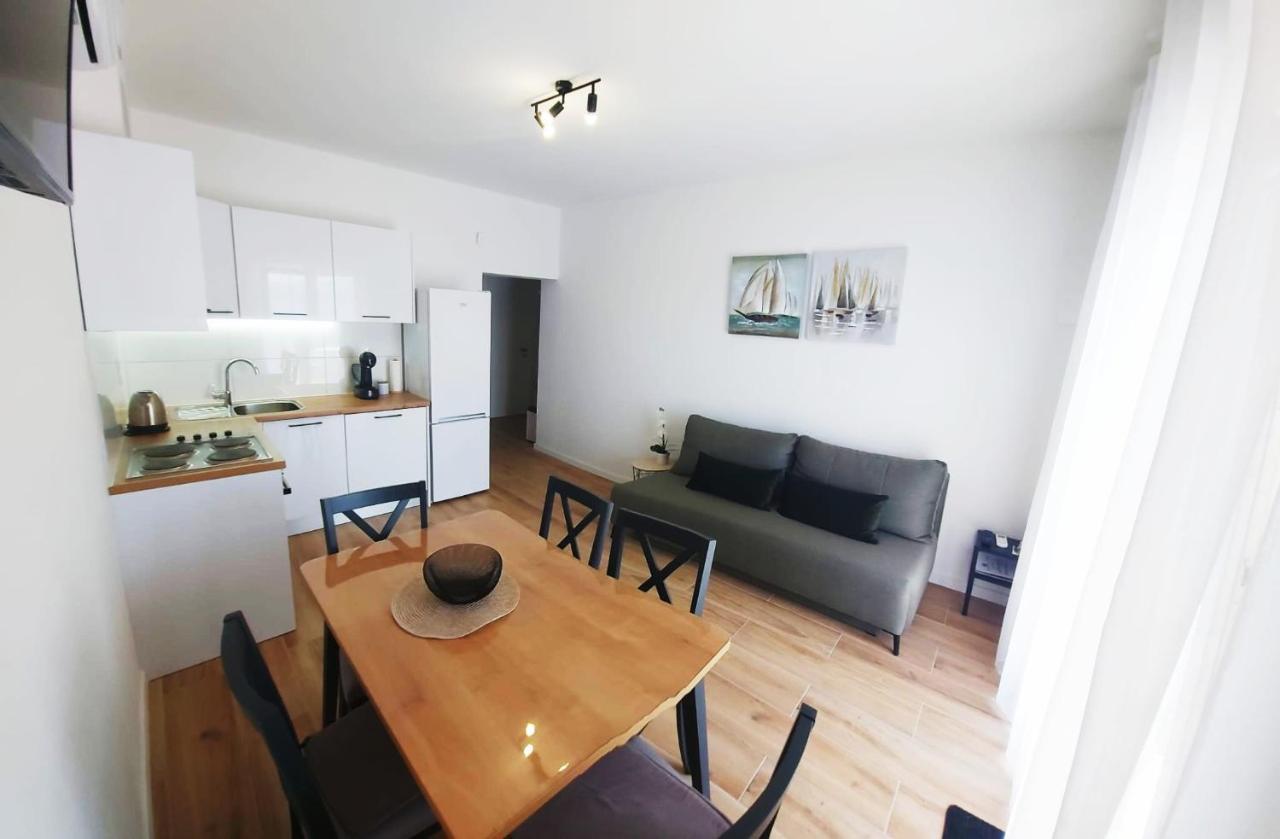 Apartmani Cvita Omiš Exterior foto