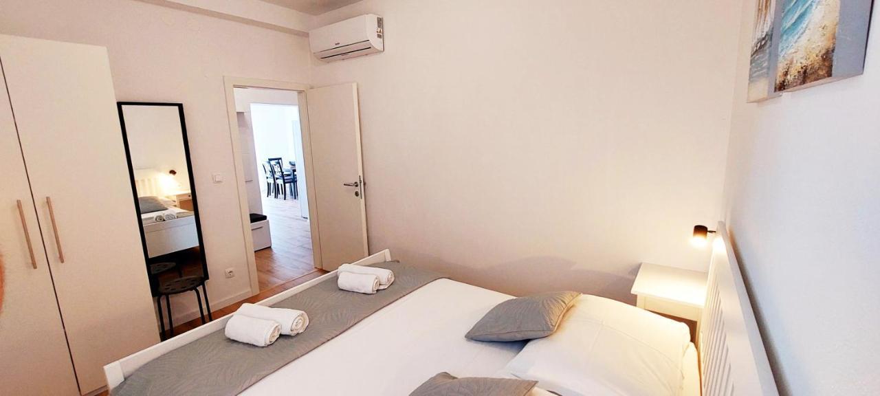 Apartmani Cvita Omiš Exterior foto